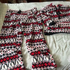 Vera Bradley Fleece Women’s Lounging Pajamas. Size XL